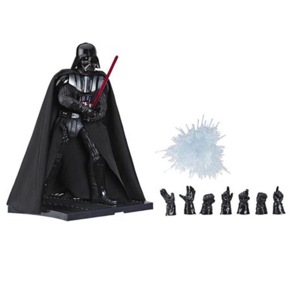 Star Wars The Black Series Hyperreal 8-Inch-Scale Darth Vader Action Figure - Picture 2 of 3